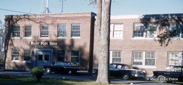 57 Ford-57 Studebaker-57 Chevrolet Headquarters on Hospital Street